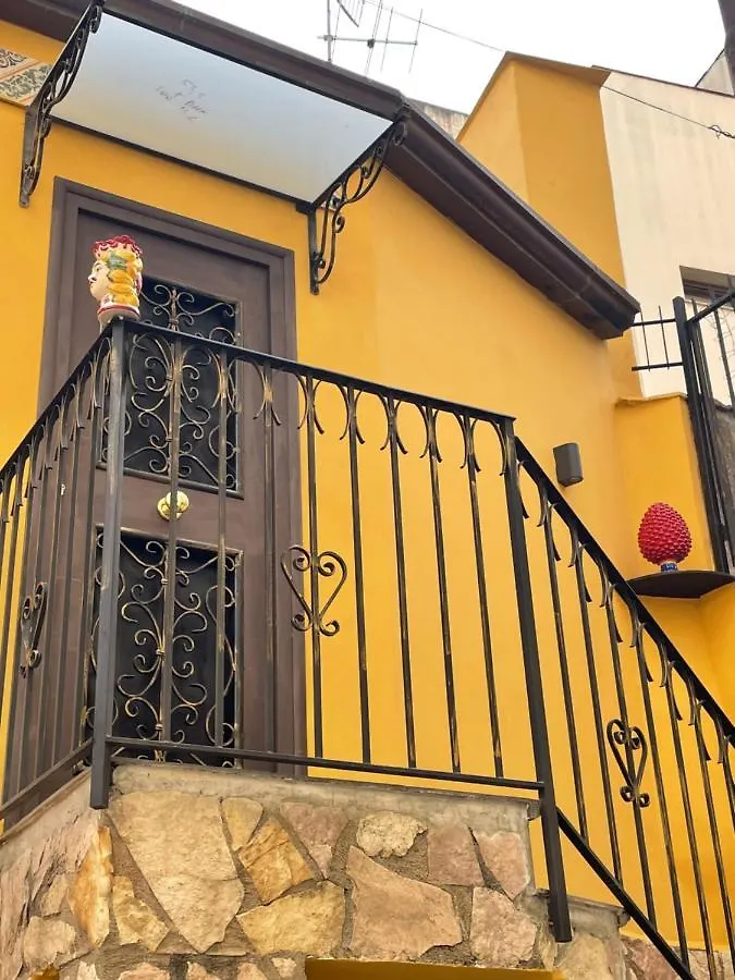 Casa Vacanze Donna Pina Palerme 0*,  Italie