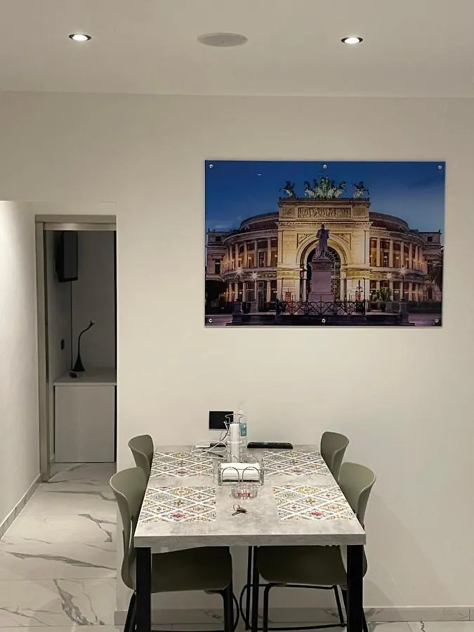 Casa Vacanze Donna Pina Palermo Italy